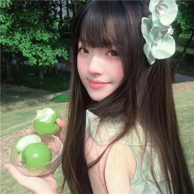 暴雨寒梅